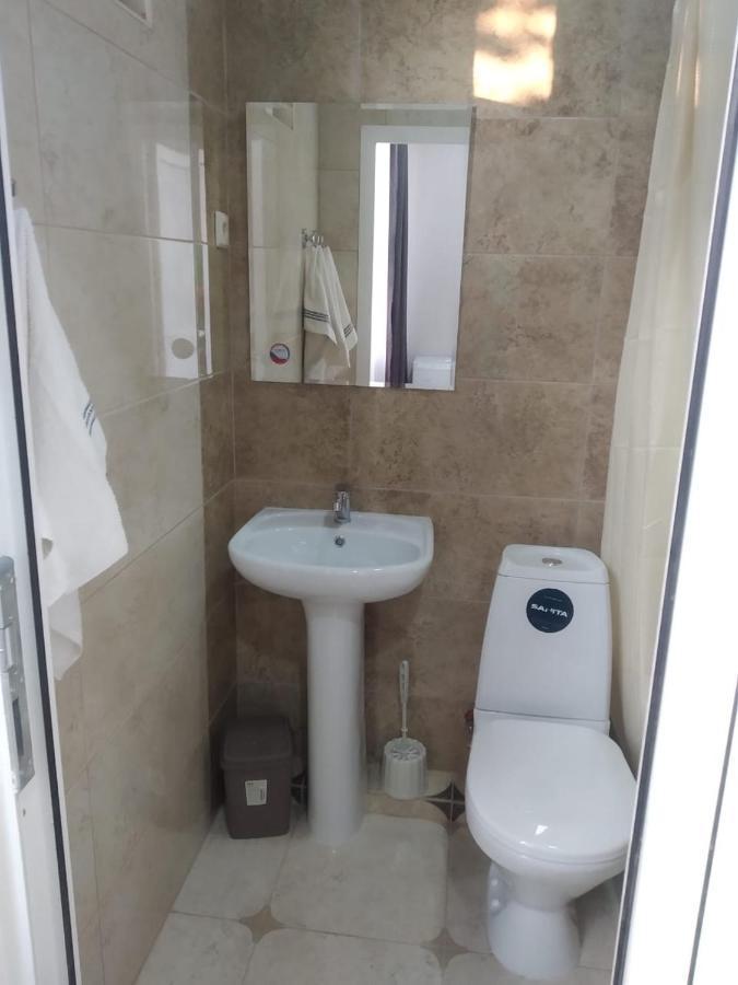 Na Shapsug Guest House Gagra Buitenkant foto